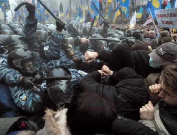 Убиха съдия, водил дела срещу протестиращи в Украйна