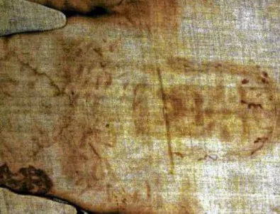 Ликът на Исус върху плащеницата от Торино се появил по време на земетресение