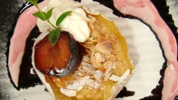 Ябълки, печени във вино