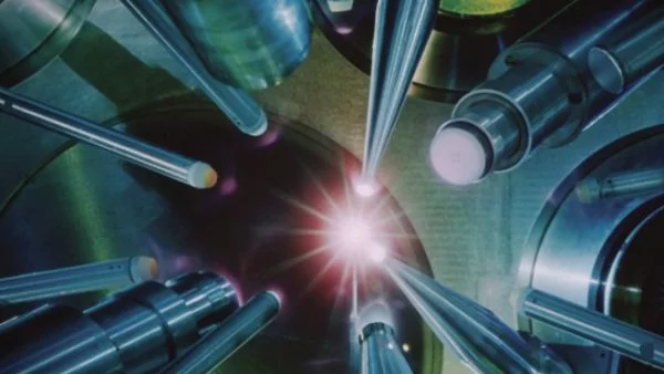 Учени възпроизведоха първата искрица, вероятно породила живот на Земята