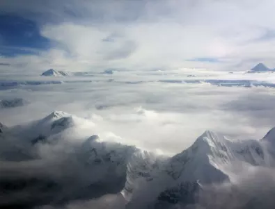 Алпинист, изкачил 10 пъти Еверест, загина в планината