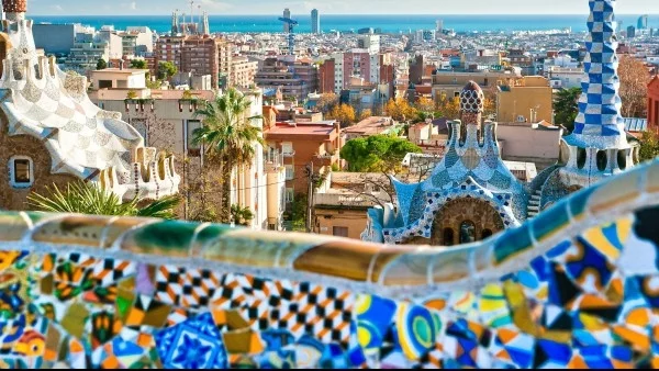 Испания е посрещнала 28 млн. туристи през първото полугодие