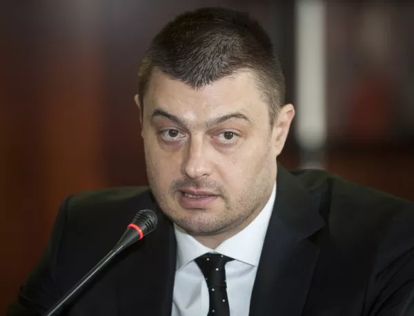 Бареков нарече Радан Кънев с турско име, лидерът на ДСБ му върна с "нерви лабави"