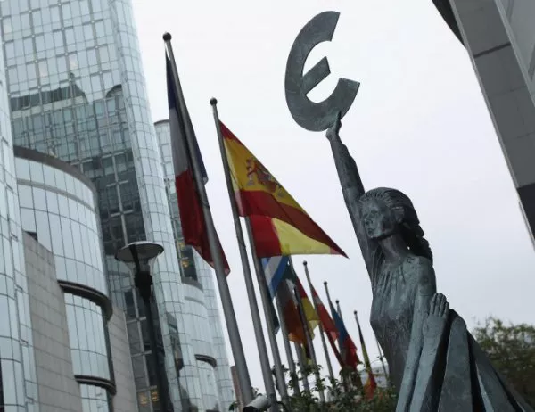 Франция и Германия искат ускоряване на интеграцията в еврозоната