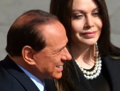 Берлускони и Ларио вече са официално разведени