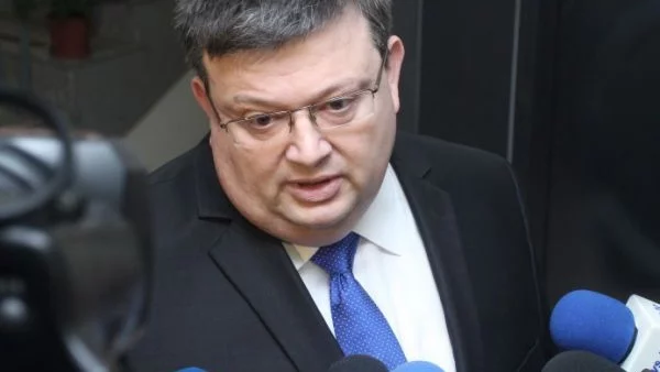 Да си напазаруваш главен прокурор! 