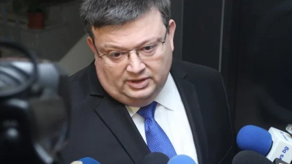 Цацаров: КТБ е чисто присвояване 