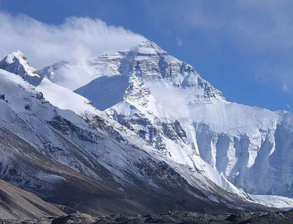 Въвеждат нови правила за изкачване на Еверест