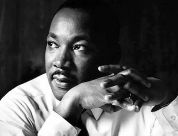 Мартин Лутър Кинг произнася прочутата си реч "Имам една мечта"
