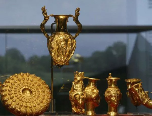 Тракийското злато се връща от Лувъра под охрана на спецчастите