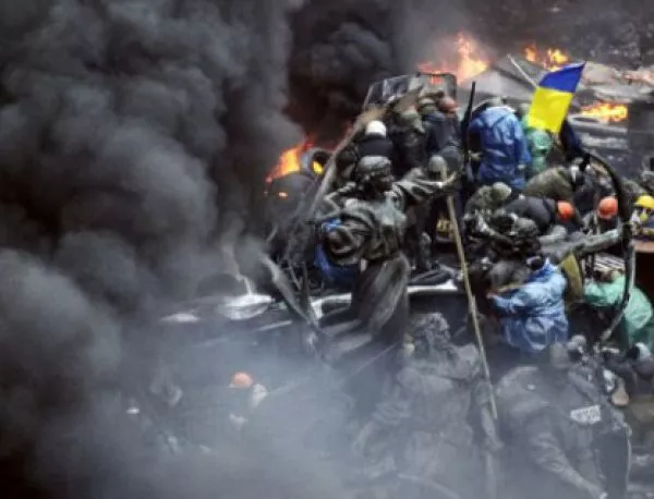 Съобщават за загинали при сблъсъците в Киев