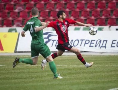 Локо обърна Черноморец от 0:2 и е на полуфинал за Купата