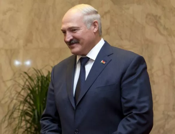 Лукашенко е готов да прати войска в Украйна