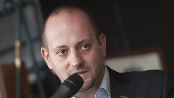 Радан Кънев: Ще познаем рубладжиите по отношението към кризата в Украйна