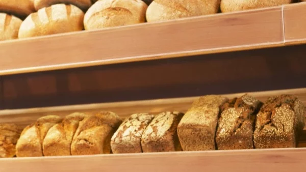 И държавата, и хлебопекарите успокояват: Хлябът няма да поскъпне заради наводненията*