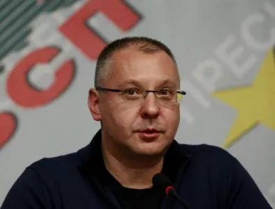 Станишев не се плаши от депутатите на Бареков