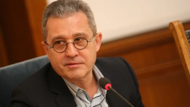 Като ви слушам, знаете ли какво трябва да направи ДПС - да вземе да се самозакрие и да се гръмнем