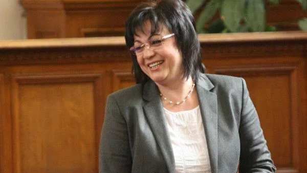 Нинова за евентуална коалиция с АБВ: Рано е да се каже
