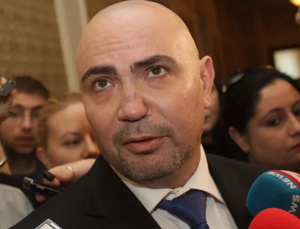 Борисов засегна носа на Росен Петров, той го дава на Комисията по дискриминация 