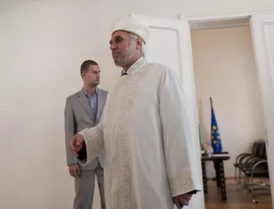 Главният мюфтия: Мюсюлманските проповедници трябва да се подготвят у нас, не в чужбина