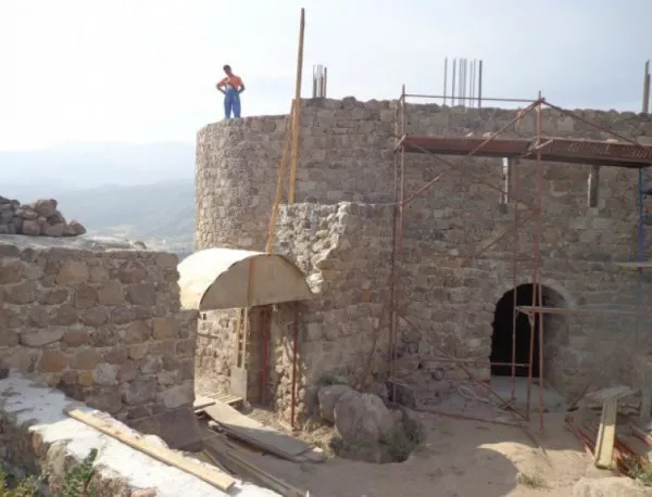 Откриват за туристи крепостта "Перистера" край Пещера до началото на май 