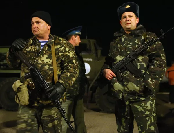 Руснаци са влезли във втора украинска база в Крим