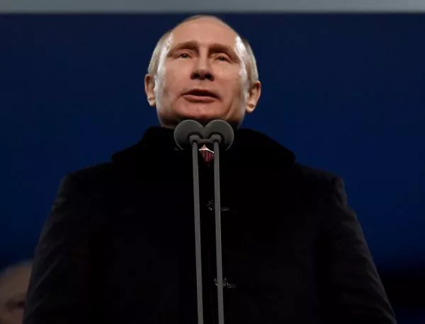 "Таймс": Путин заплашва с ядрено оръжие Прибалтика