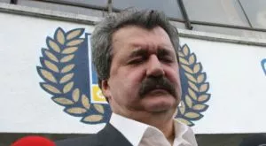 Батков гони Бедоя и Аниете с нова рестрикция