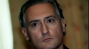 Маските на Домусчиев падат една по една