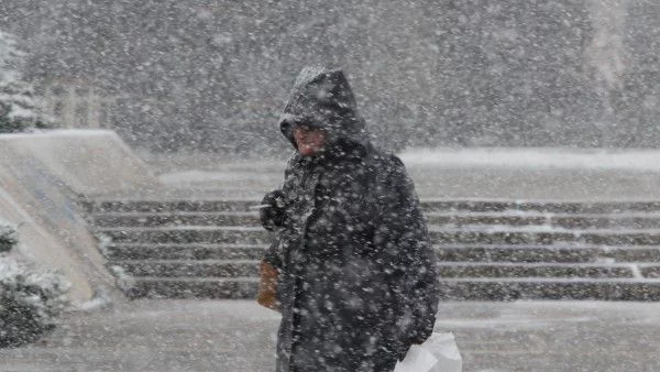 Силният сняг предизвика проблеми в Турция 