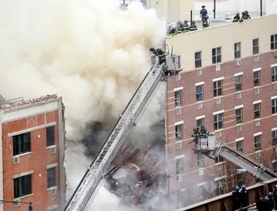 Най-малко двама са загинали при срутването на сградата в Източен Харлем