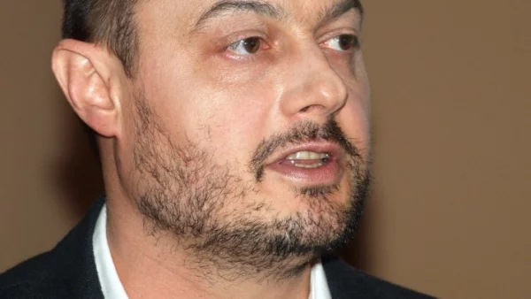 Бареков сезира Цацаров за ролята на Борисов във фалита на КТБ 