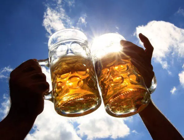 Да вдигнем наздравица на Международния ден на бирата