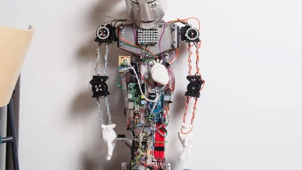 Проф. Алексей Самсонович: Има неща, на които хората не могат да бъдат научени, но компютрите -да