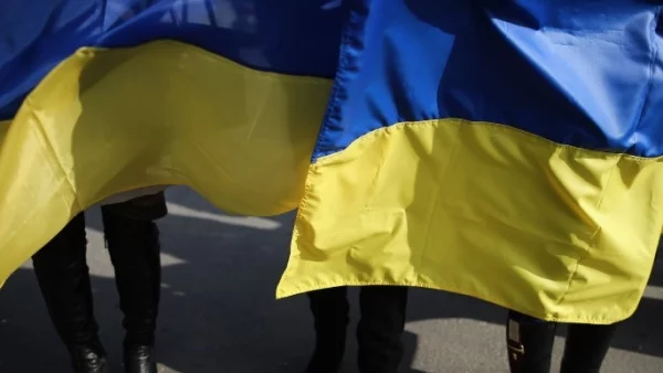 Червеният кръст: Украйна е в състояние на гражданска война 