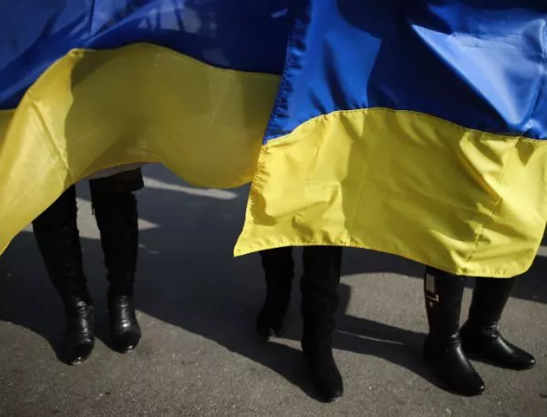 "Фич" понижи рейтинга на Украйна до частичен фалит 