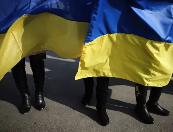 Мрачен старт на предизборната кампания в Украйна