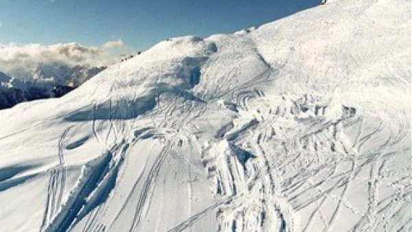 Търсят турист пострадал на връх Ботев