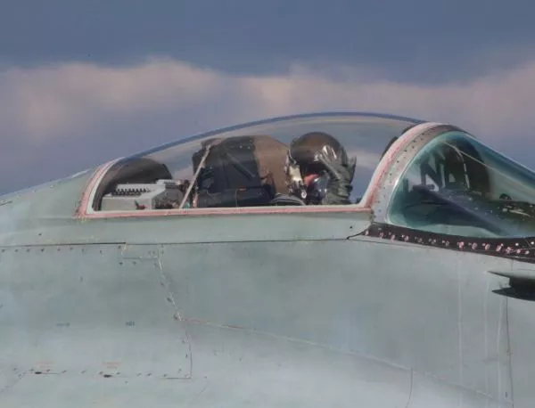 Ползваме самолети-пенсионери заради неразборията с МиГ-29?