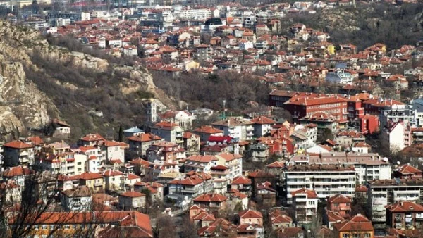 Ремонтират спешно подлеза на бул. "България" в Пловдив