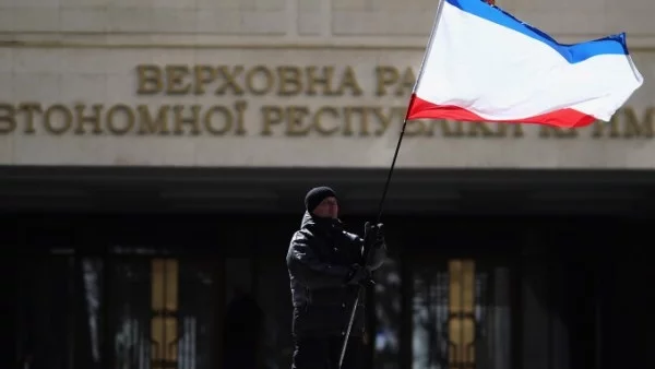 Новата конституция на Крим ще запази статута на украинския и татарския език 