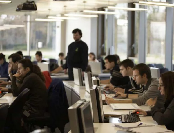 Над 150 бургазлии ще се обучават в безплатен курс по програмиране
