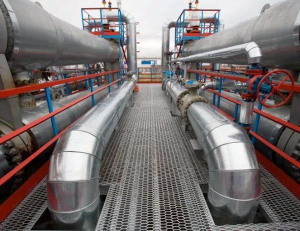 Позицията на България по делото "Газпром" трябва да бъде променена, твърдят експерти