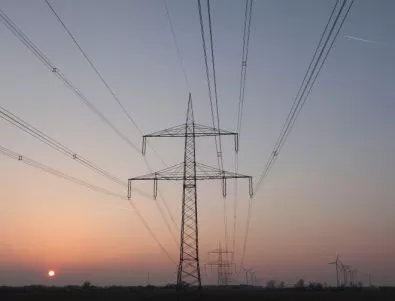 От ЧЕЗ обещават, че до края на деня във Видинско ще има ток 