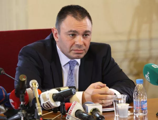Няма данни протестиращи да са били подслушвани, твърди Лазаров