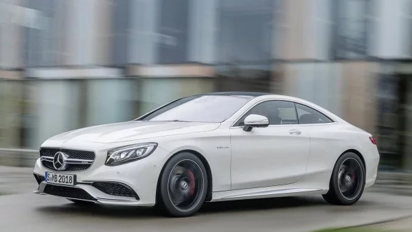 Mercedes S63 AMG Coupe разчита на 585 „коня“