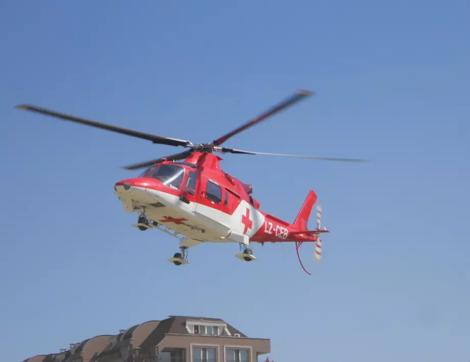 Служебното правителство поръчва медицински хеликоптери