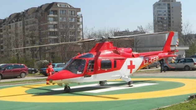 Здравното министерство най-после купува медицински хеликоптер с евросредства