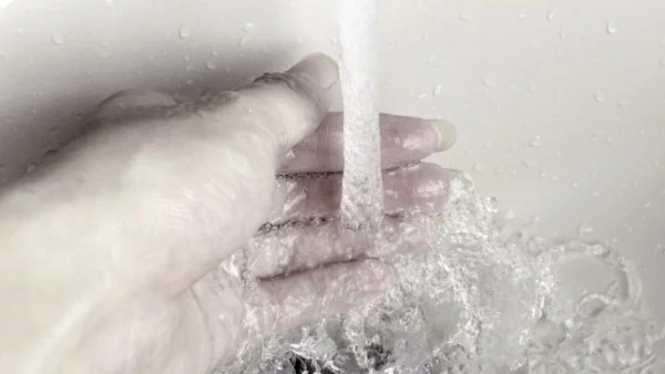 Къде спират водата в София днес