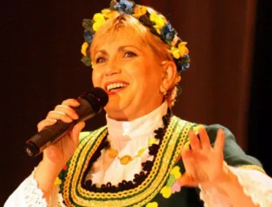 Първанов не пожела да е депутат, пусна народна певица да се бори за парламента